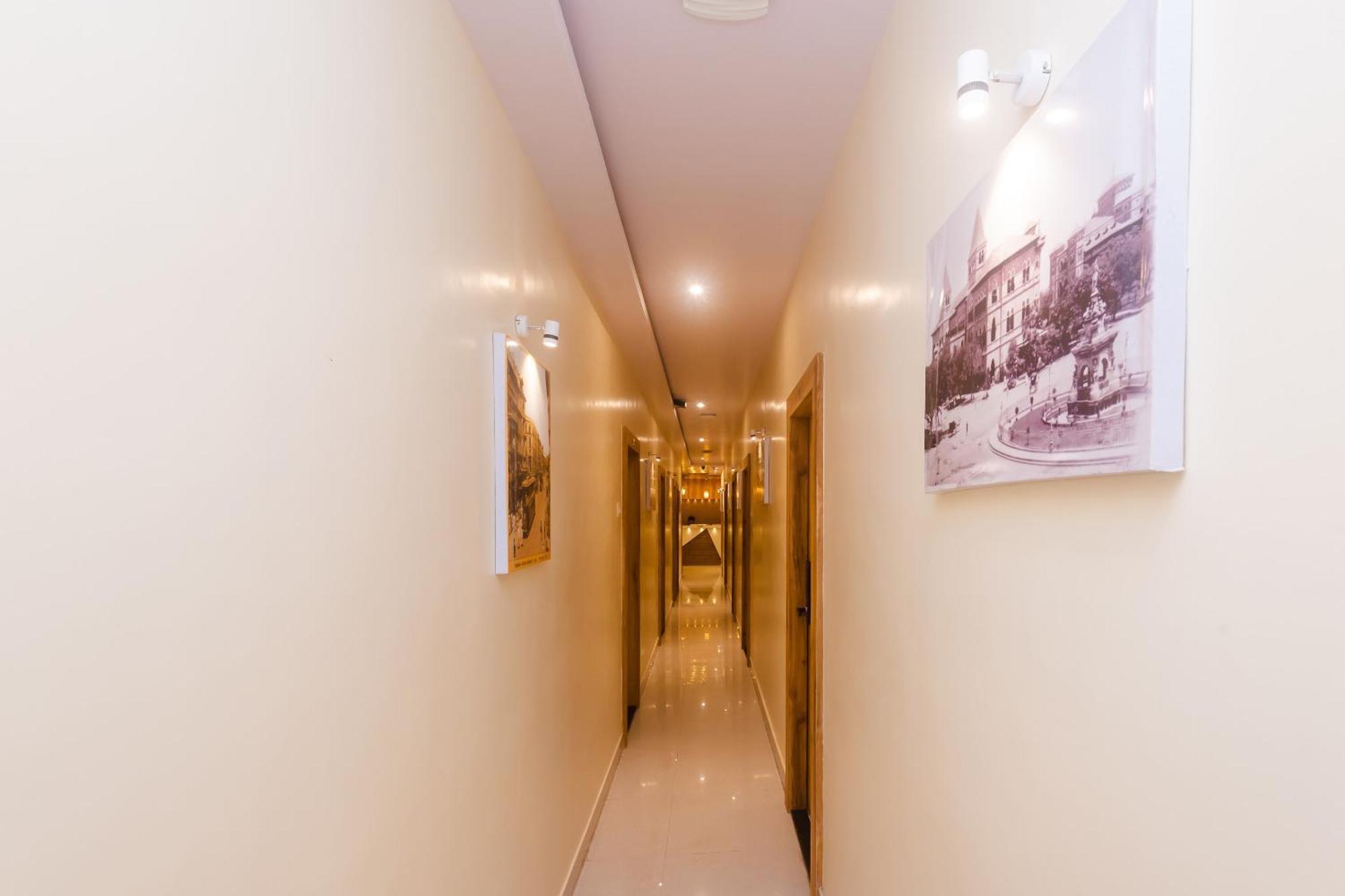 Hotel Sun City Near Saifee Hospital And Hn Reliance Hospital Mumbai Dış mekan fotoğraf