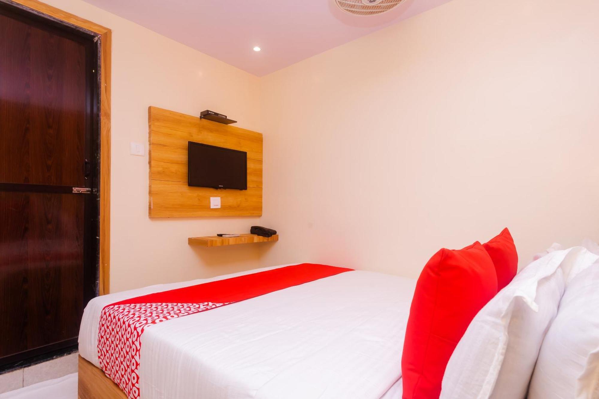 Hotel Sun City Near Saifee Hospital And Hn Reliance Hospital Mumbai Dış mekan fotoğraf