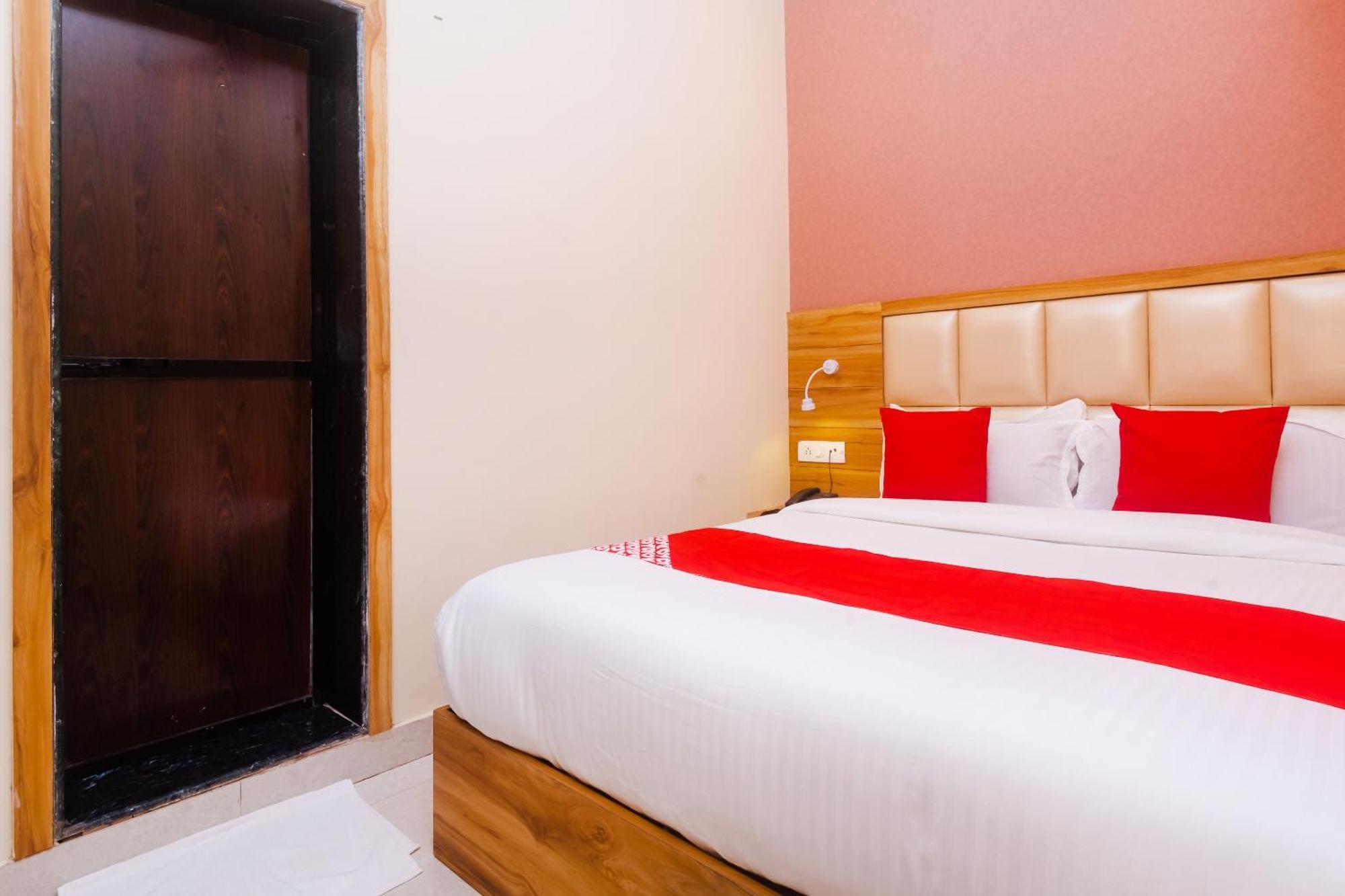 Hotel Sun City Near Saifee Hospital And Hn Reliance Hospital Mumbai Dış mekan fotoğraf