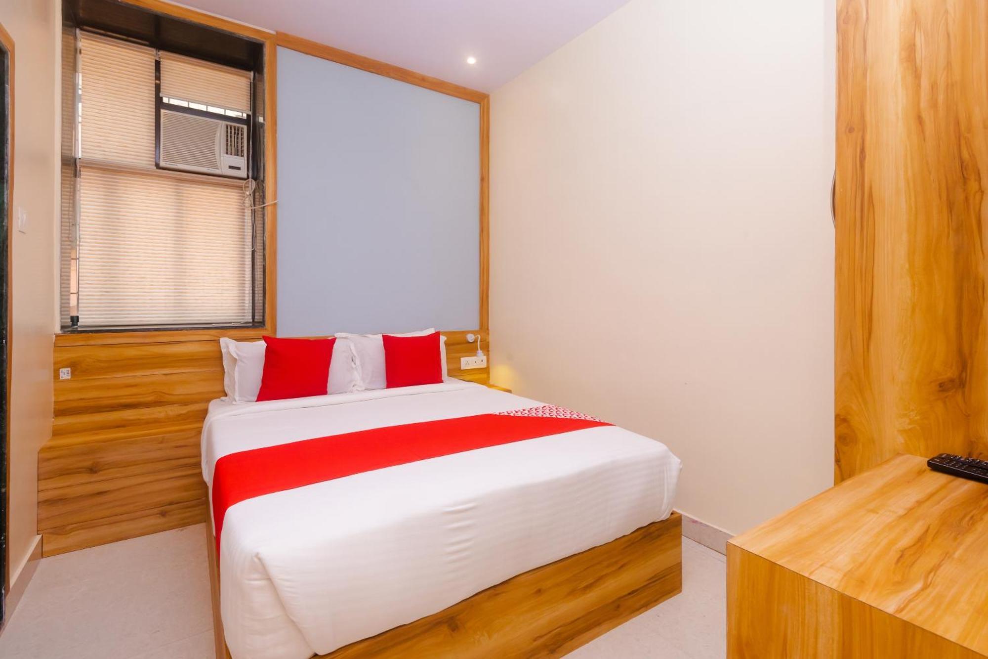 Hotel Sun City Near Saifee Hospital And Hn Reliance Hospital Mumbai Dış mekan fotoğraf